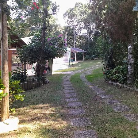 Chacara Recanto Vale Do Luar Piraquara Buitenkant foto